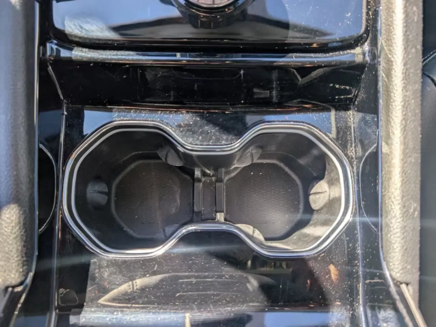 2023 /Global Black Jeep Grand Cherokee Limited (1C4RJGBG7PC) with an Other engine, located at 3959 U.S. 80 W, Phenix City, AL, 36870, (334) 297-4885, 32.469296, -85.135185 - **Explore the 2023 Jeep Grand Cherokee Limited: Your Ticket to Adventure in Phenix City!**<br /> <br /> Are you ready for your next adventure? The 2023 Jeep Grand Cherokee Limited isn't just a vehicle; it's your gateway to freedom. Whether you're navigating the bustle of daily life or setting off on - Photo#13